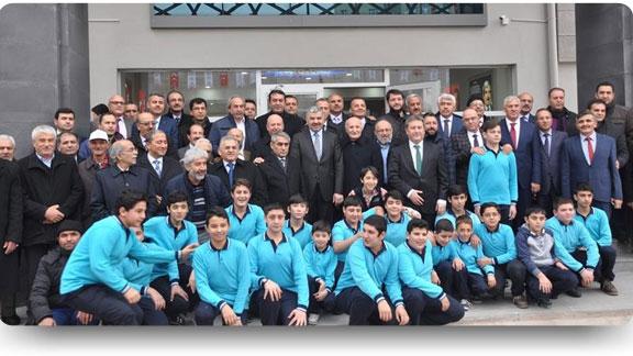 Ömer-Serpil Özberber İmam Hatip Ortaokulu ve Anadolu İmam Hatip Lisesi Tanıtım Töreni