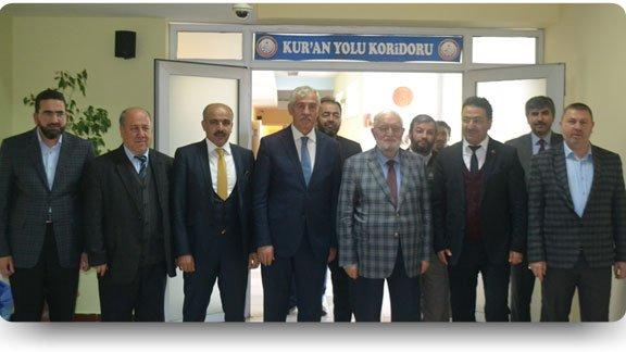 Uluslararası Şehit Ömer Halisdemir Anadolu İmam Hatip Lisesinde Kuran Tilavet Odası Açıldı