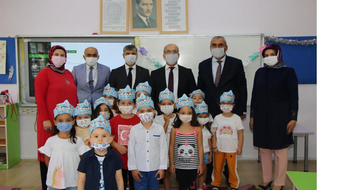 İl Milli Eğitim Müdürümüz Sayın Ahmet Saim DURGUN Uyum Eğitimi Kapsamında Fatoş Büyükkuşoğlu İlkokulu'nu Ziyaret Etti