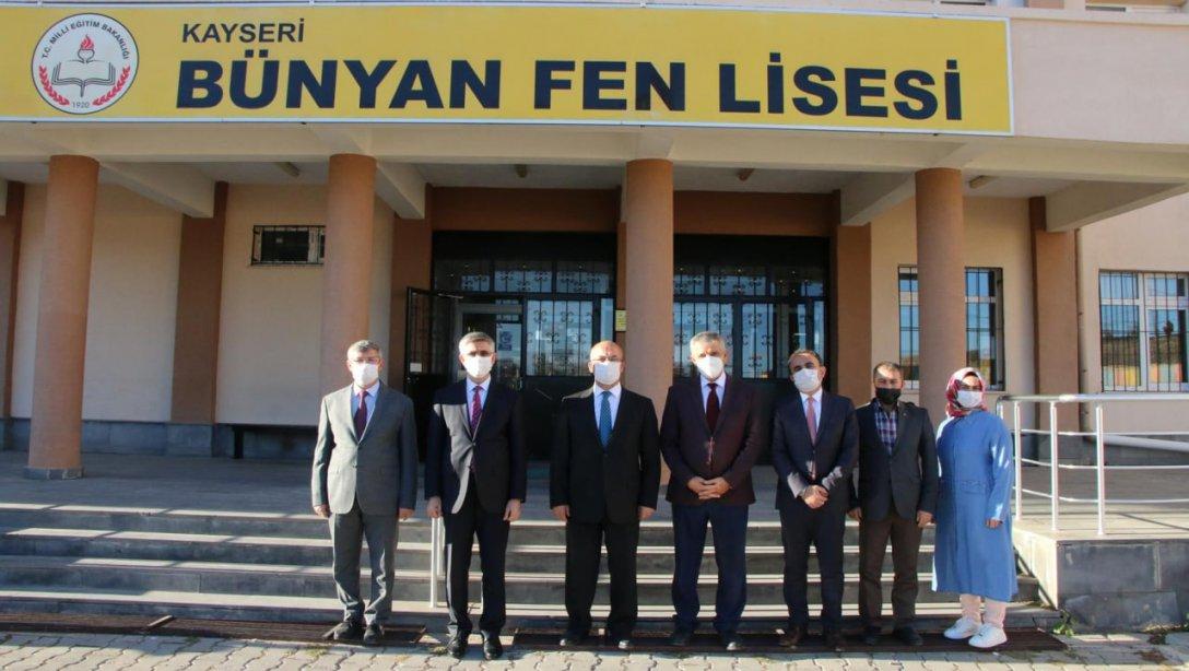 Din Öğretimi Genel Müdürü Sayın Dr. Nazif YILMAZ ve İl Milli Eğitim Müdürümüz Sayın Ahmet Saim DURGUN, Bünyan İlçesinde okul ziyaretlerinde bulundular.
