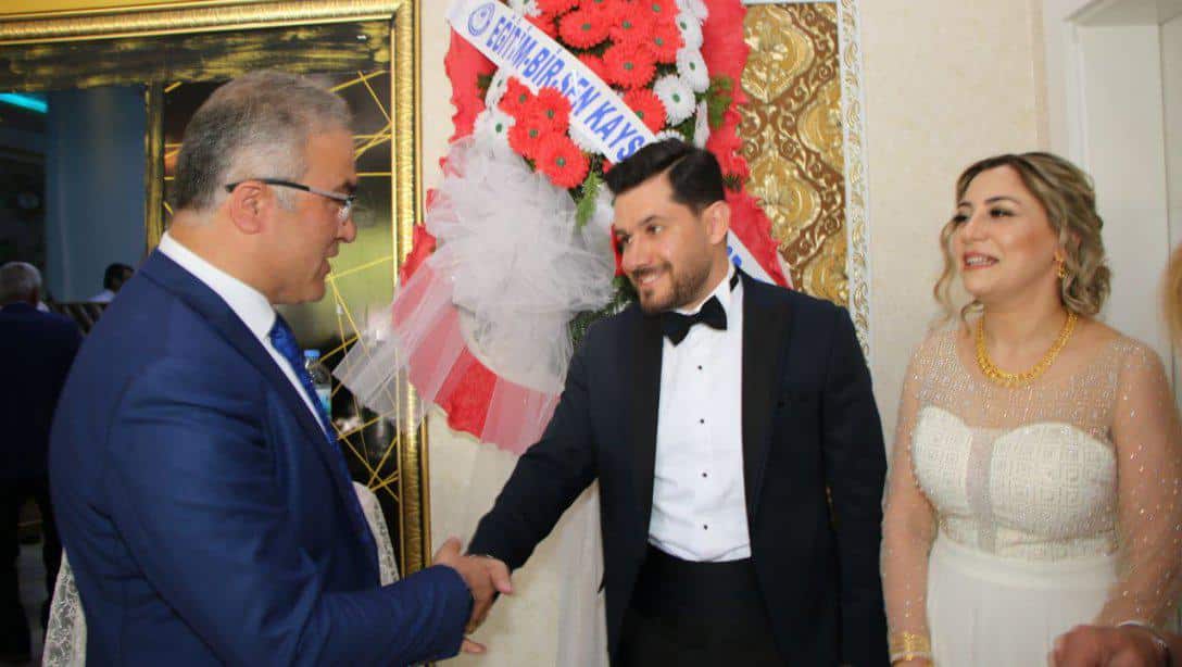İl Milli Eğitim Müdürümüz Sayın Ayhan TELTİK, Başkan ve Haskebabçı Ailelerinin Düğün Merasimine Katıldı