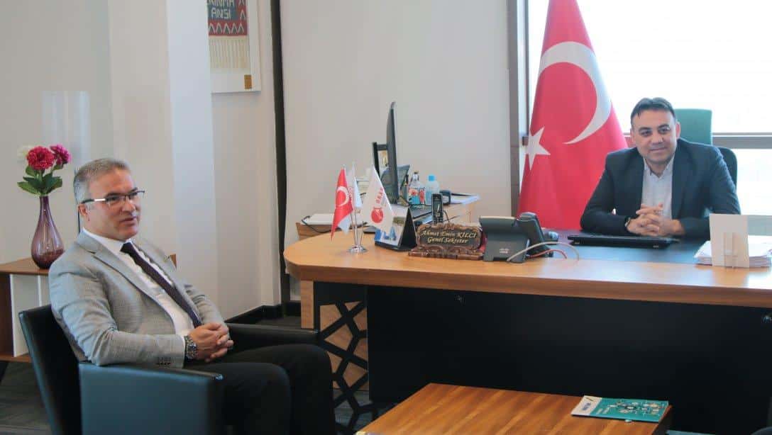 İl Millî Eğitim Müdürümüz Sn. Ayhan Teltik, ORAN Kalkınma Ajansı Genel Sekreteri Sn. Ahmet Emin Kilci'yi ziyaret etti.