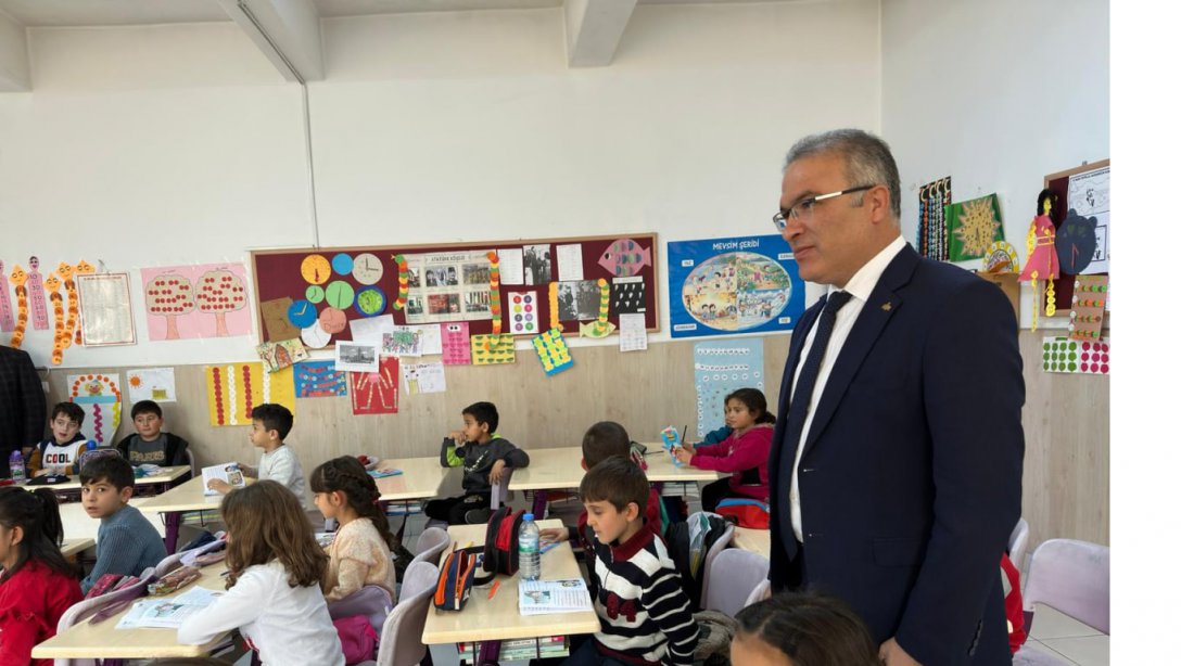 İl Millî Eğitim Müdürümüz Sayın Ayhan Teltik, Alparslan İlkokulunu ziyaret etti. 