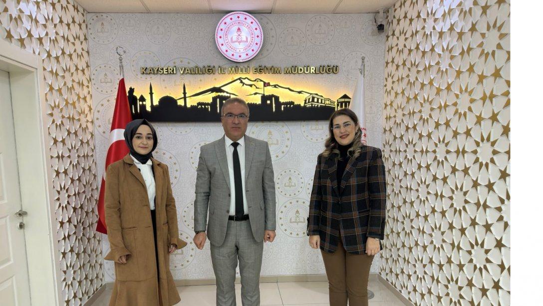 Uğur Okulları Kampüs Müdürü Mürvet İçöz ve Ortaokul Müdür  Yardımcısı Emine Seda Saraçoğlu İl Millî Eğitim Müdürümüz Sayın Ayhan Teltik'i makamında ziyaret ettiler.