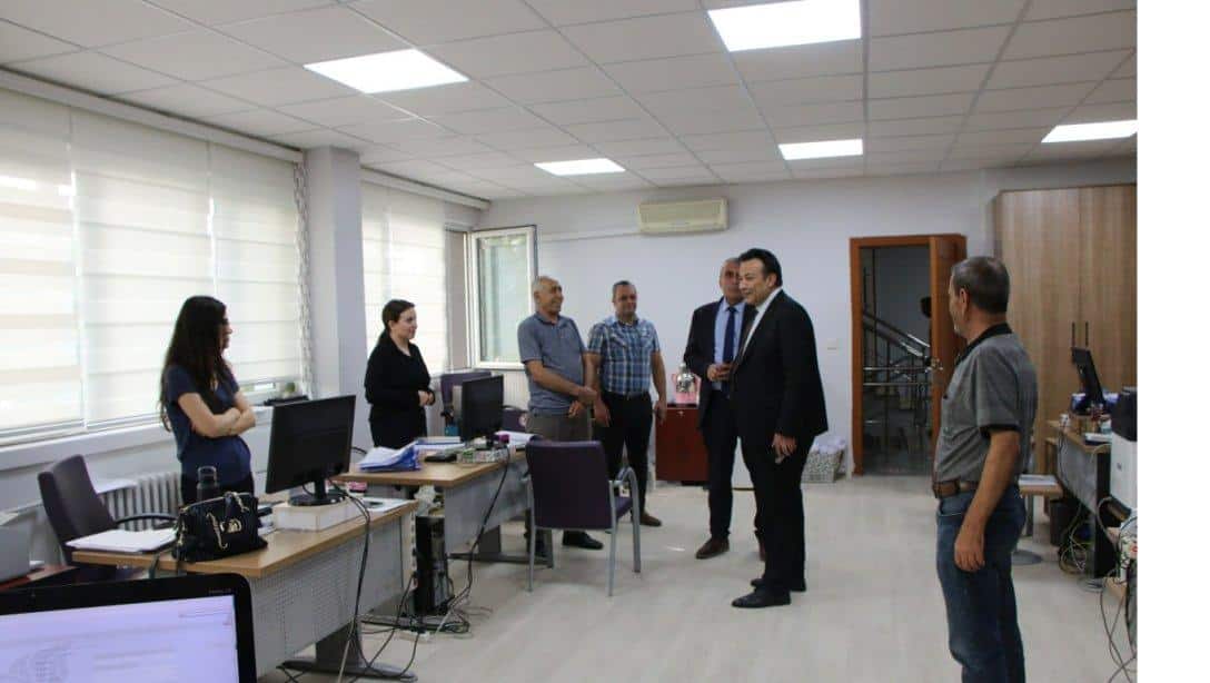 İl Millî Eğitim Müdürümüz Bahameddin Karaköse Melikgazi İlçe Millî Eğitim Müdürlüğünü ziyaret etti