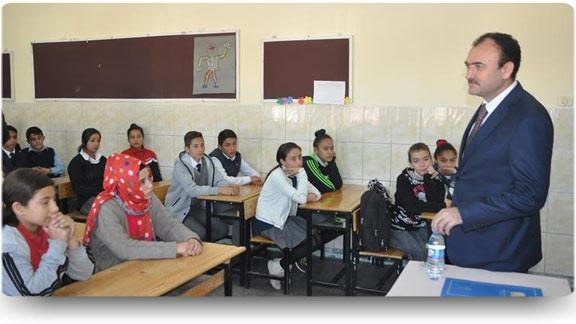 İl Milli Eğitim Müdürümüz Bilal Yılmaz Çandıroğlu Öğrencilerle Biraraya Geldi