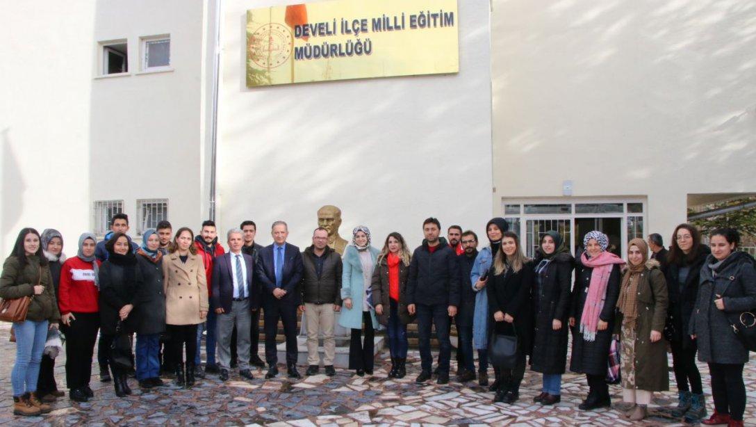 İl Milli Eğitim Müdürümüz Sayın Celalettin EKİNCİ, Develi İlçesine Atanan Aday Öğretmenlerle Bir Araya Geldi.