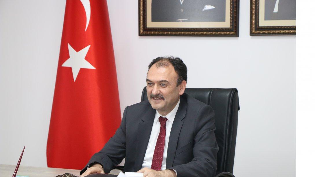 İl Milli Eğitim Müdürümüz Sayın Bilal Yılmaz ÇANDIROĞLU, Kayseri Üniversitesi Danışma Kurulu Toplantısına Katıldı.