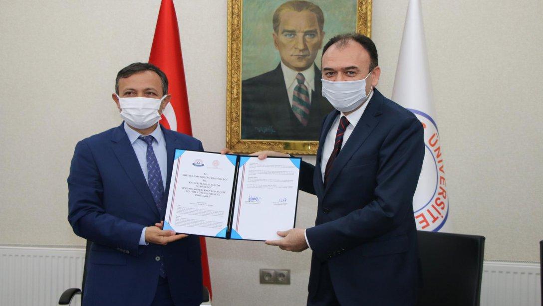 Erciyes Üniversitesi ile İl Milli Eğitim Müdürlüğümüz arasında İşbirliği Protokolü imzalandı.