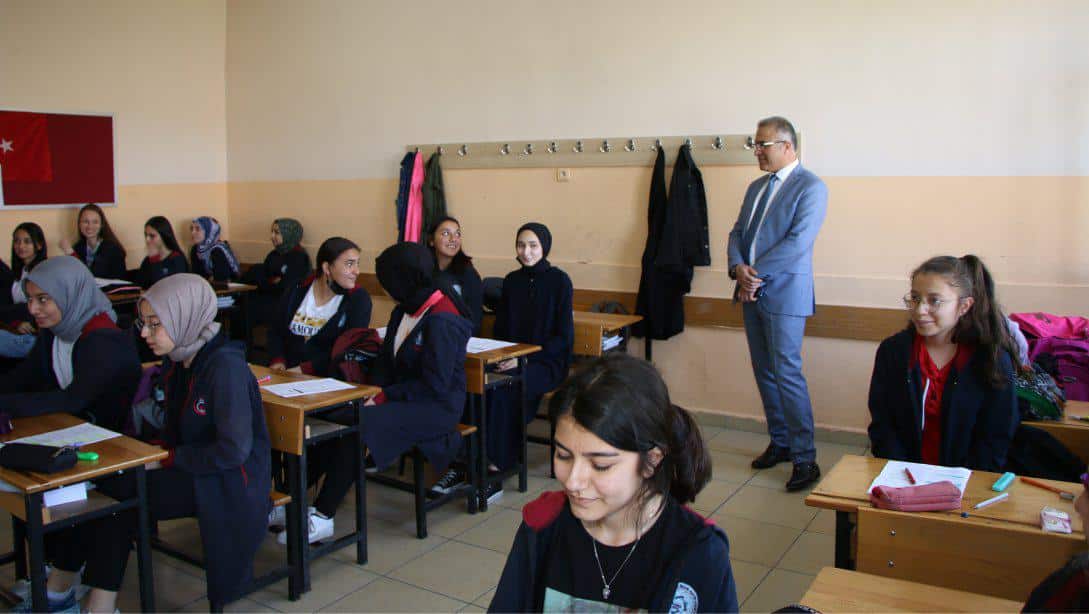 İl Milli Eğitim Müdürümüz Sayın Ayhan TELTİK, Keykubat Anadolu İmam Hatip Lisesini ziyaret etti