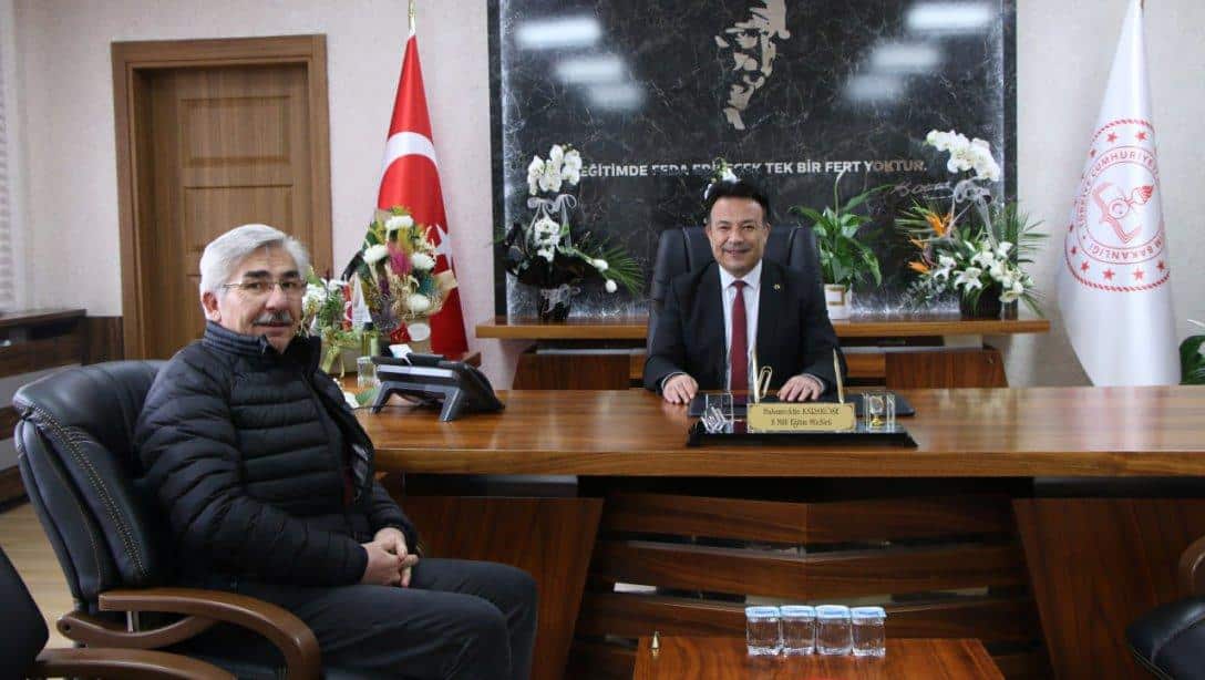 Kırıkkale İl Millî Eğitim Şube Müdürü Fatih Yıldırım, İl Millî Eğitim Müdürümüz Sayın Bahameddin Karaköse'ye hayırlı olsun ziyaretinde bulundu.