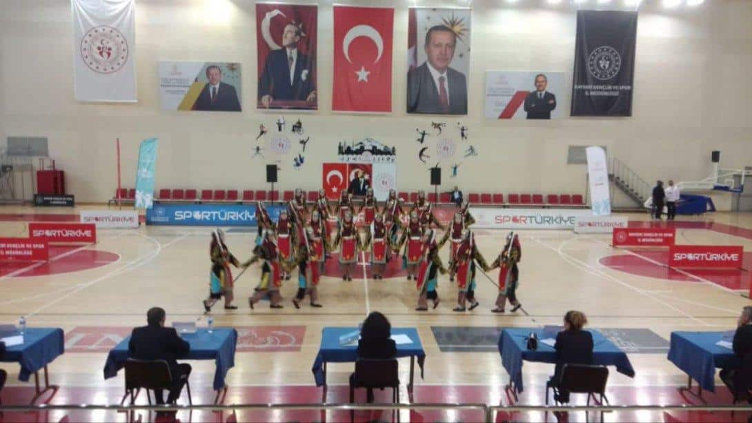 Kayseri'de düzenlenen Okul Sporları Halkoyunları İl Yarışması tamamlandı
