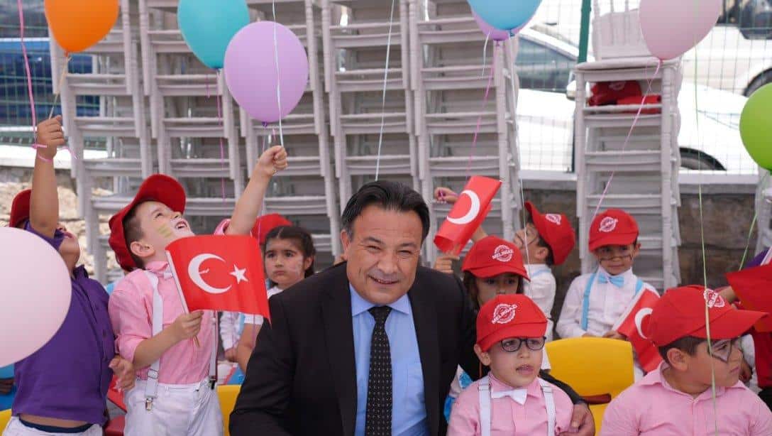 İl Millî Eğitim Müdürümüz Bahameddin Karaköse, Saniye Şahin Yıldırım Anaokulu Açılış Törenine Katıldı