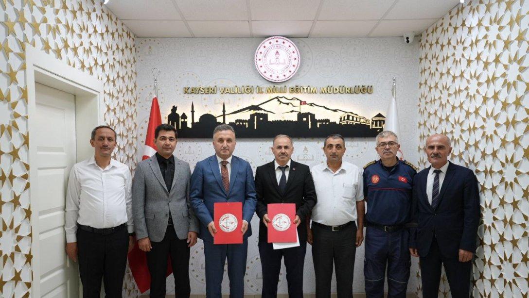 Müdürlüğümüz ve Kayseri Büyükşehir Belediyesi Arasında İş Birliği Protokolü İmzalandı.